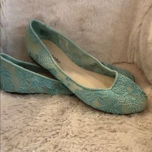 New Lace Ballet Flats in Mint